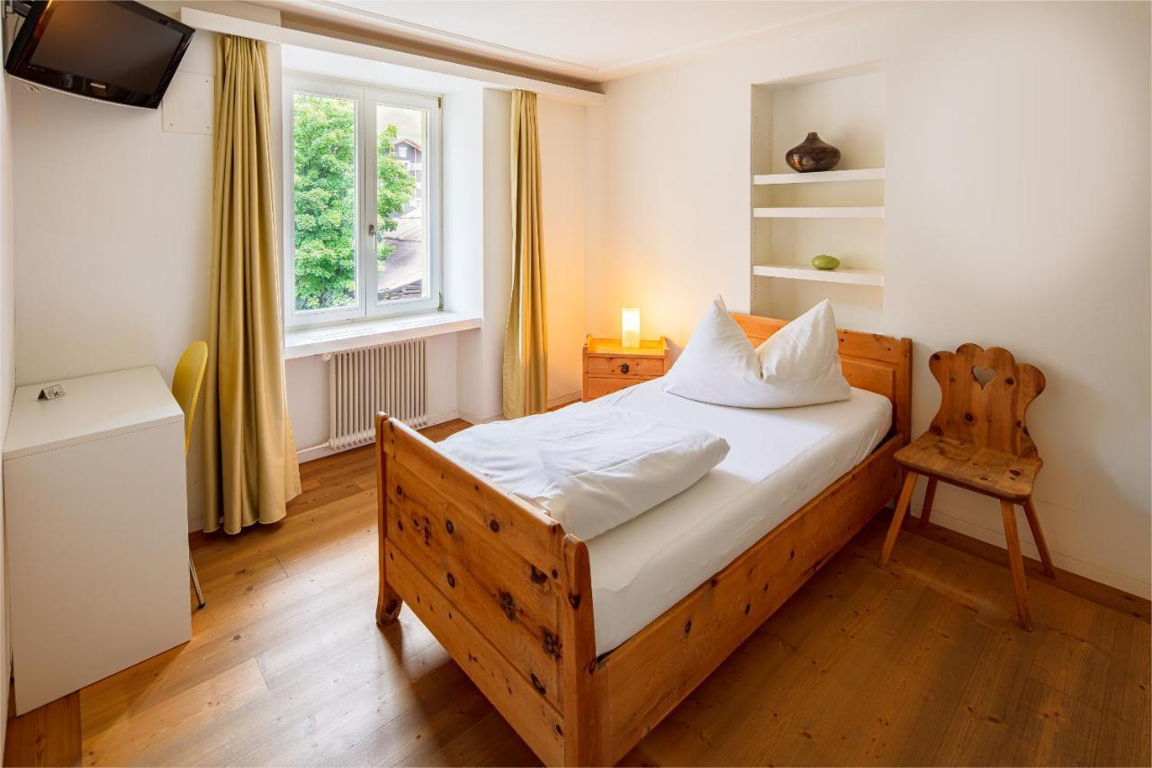 Hotel Vallatscha Curaglia エクステリア 写真