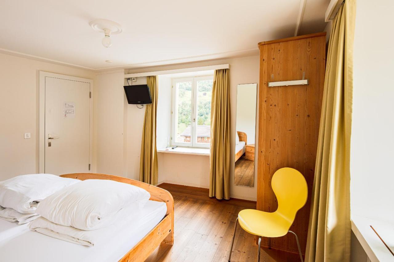 Hotel Vallatscha Curaglia エクステリア 写真