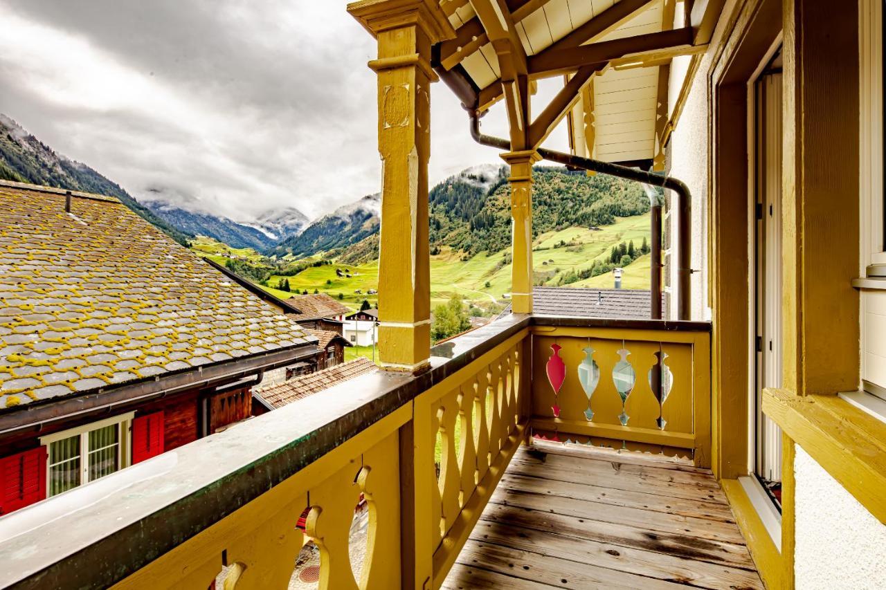 Hotel Vallatscha Curaglia エクステリア 写真